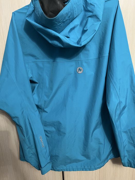 Жіноча курточка Marmot