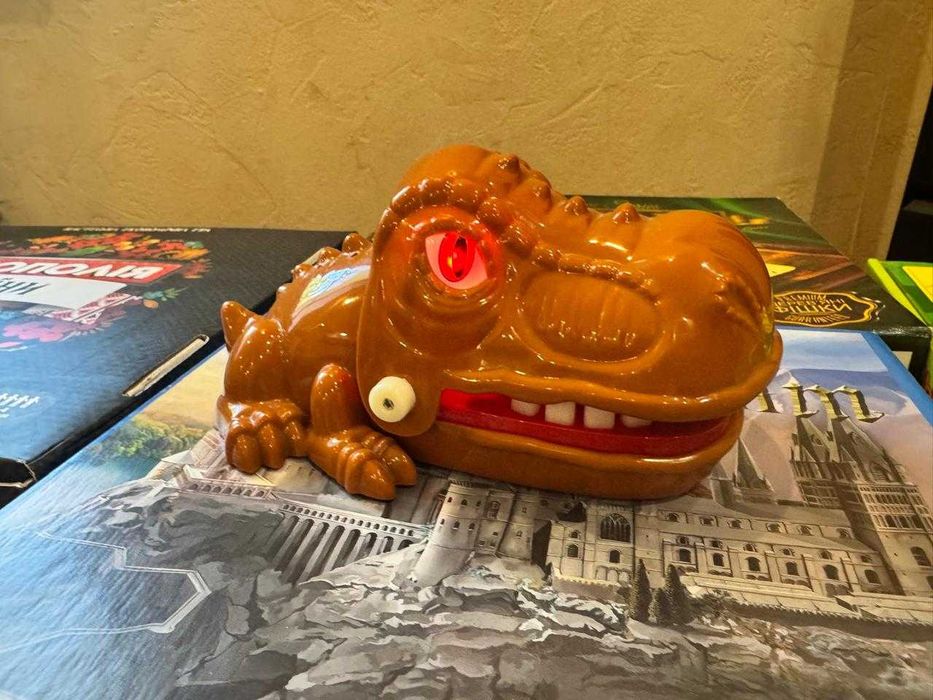 Настольные игры для всей семьи Монополия, новые