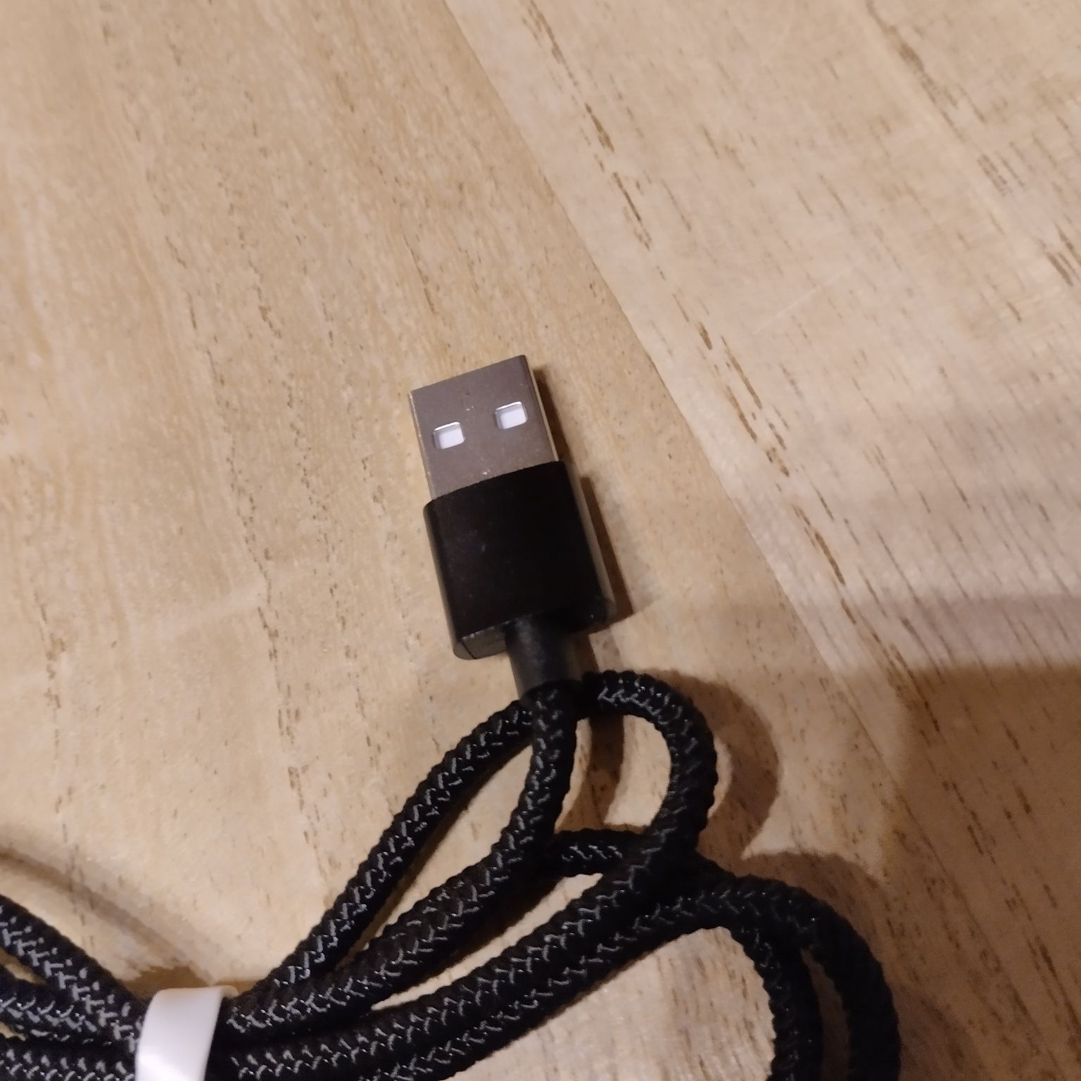 Kabel USB typu micro magnetyczny 1 m nowy