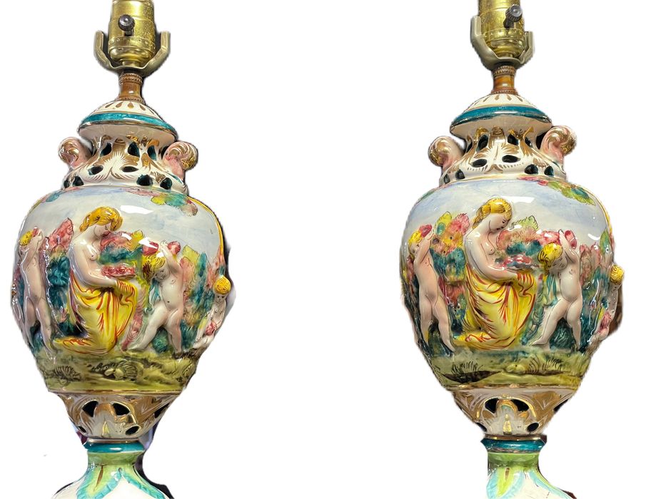 Par de candeeiros, anforas campodimonte antigos