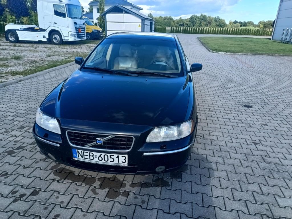 Volvo S60 2.4D5  Summum