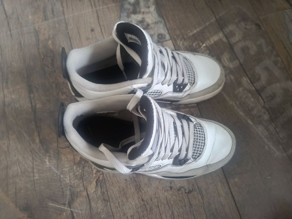 Jordany 4 military black