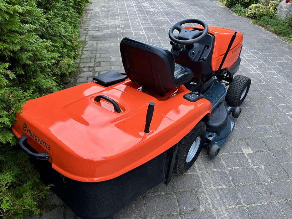 Traktorek Kosiarka Husqvarna Briggs 19.5KM Pompa Oleju Hydro kosz pług