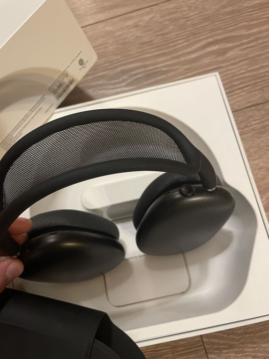 AirPods Max Space grey