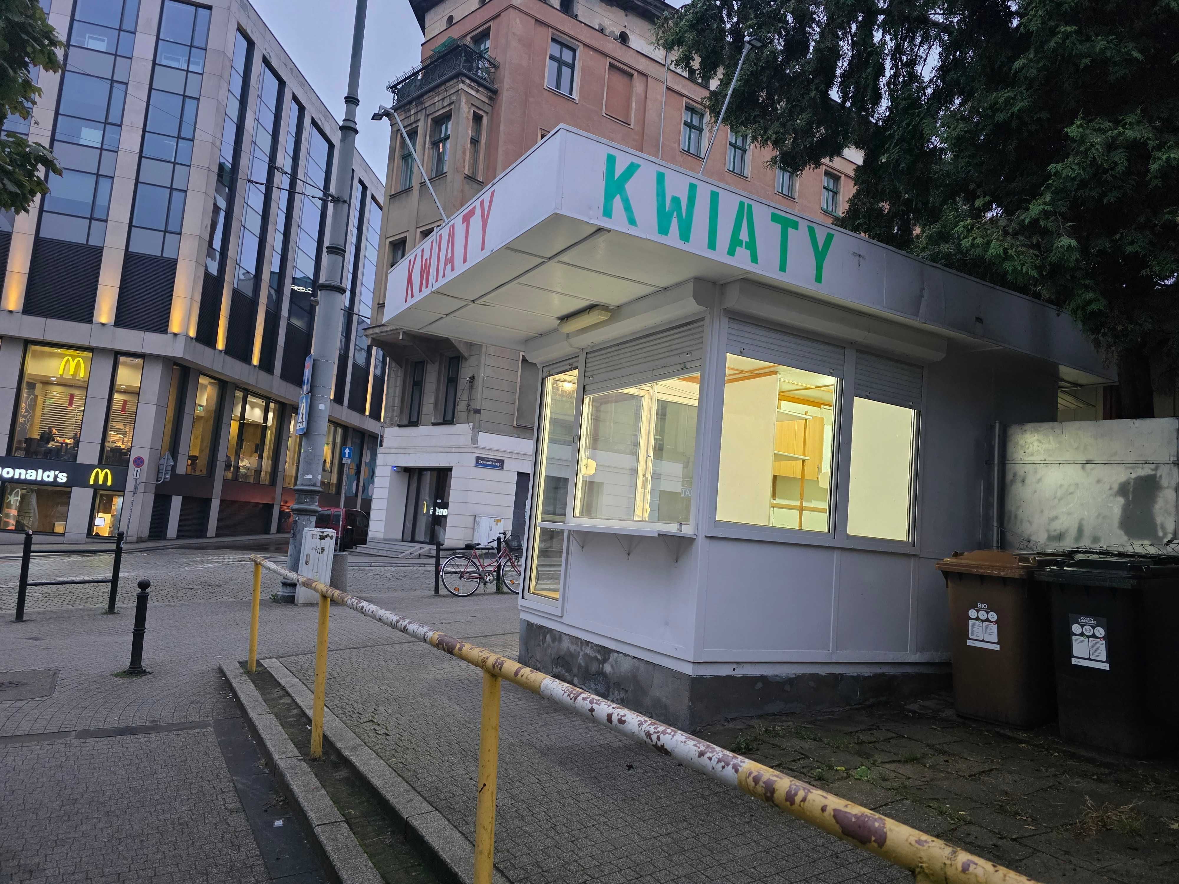 Pawilon usługowo-handlowy w doskonałej lokalizacji w centrum Poznania