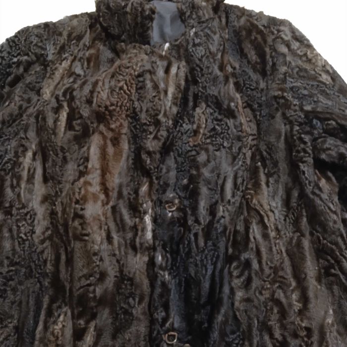 futro karakuł ciemnobrązowy