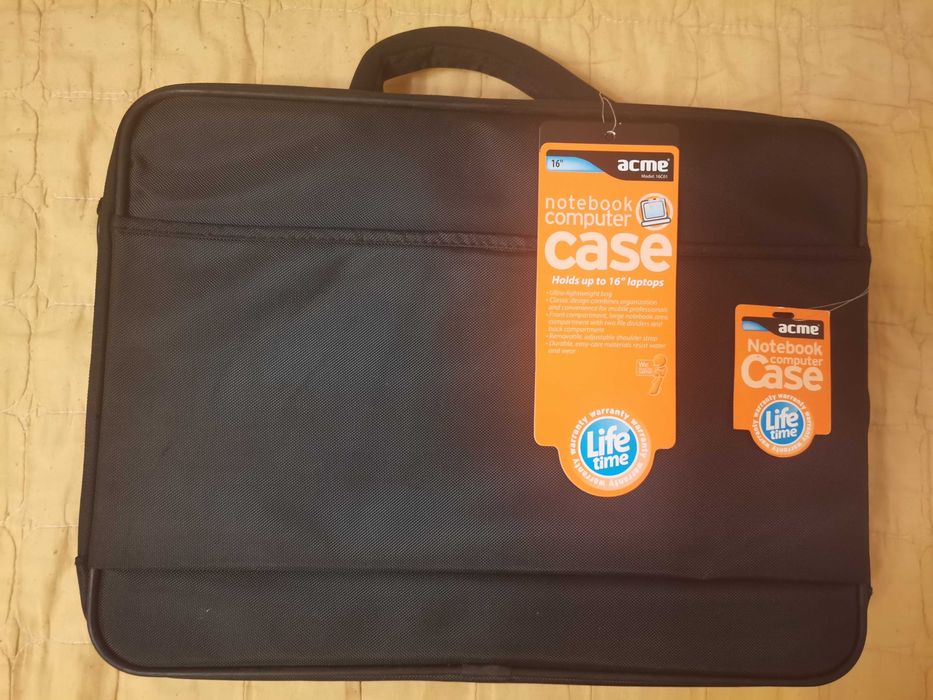 Сумка для ноутбука под 16 дюймов Acme  новая.