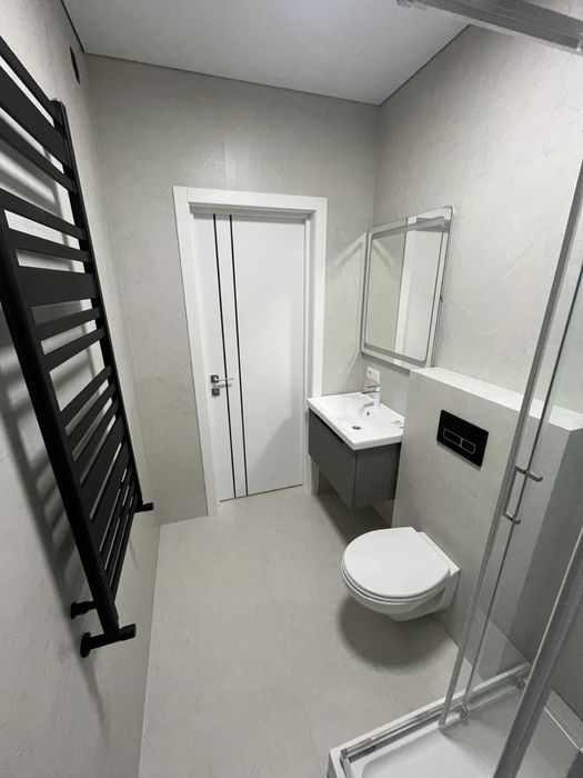 Продаж 1,5 квартири БОЗДОШ ЖК Б4