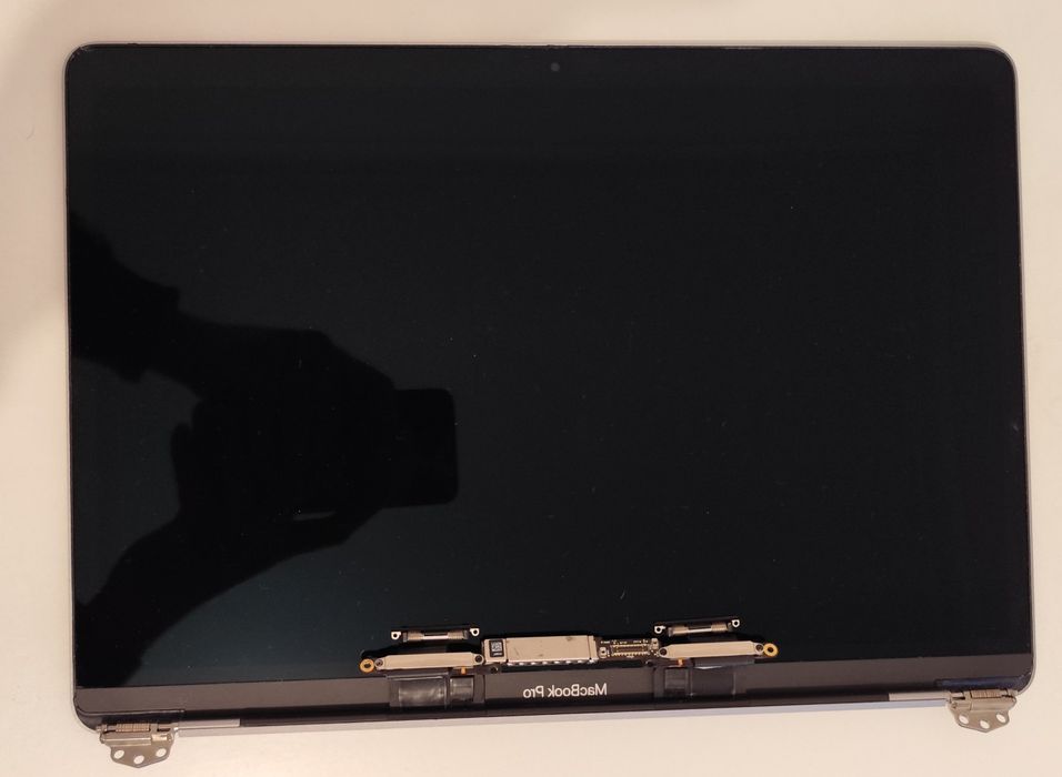 Apple Ecrã para MacBook Pro 13 / 2o18-2o19