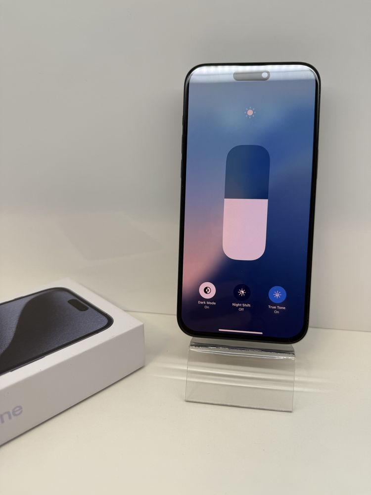 Вживаний Apple iPhone 15 Pro 256Gb. ( Blue Titanium )