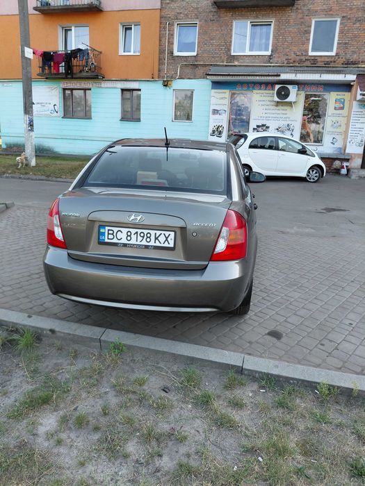 Автомобіль Hyundai Accent