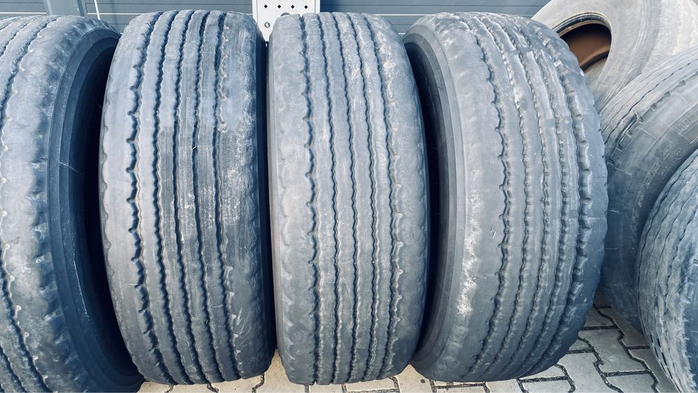 Oona 385/65R22.5 Bridgestone R164