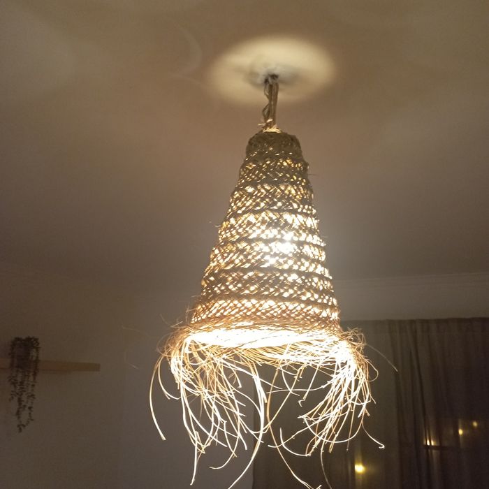 Abajour em bom estado