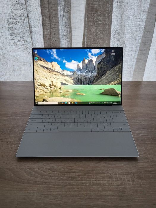 Dell XPS 13 Plus (9320) / i7-1260P / 16GB / 512GB SSD / IPS /