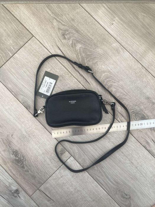 Шкіряна чорна сумочка