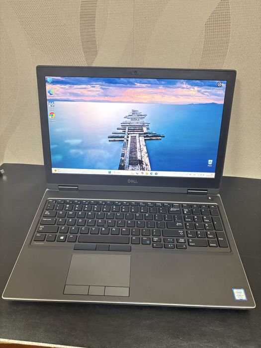 Потужний ноутбук Dell Precision 7540 15,6” i7-9750H/32/1TB/WX3200 4GB