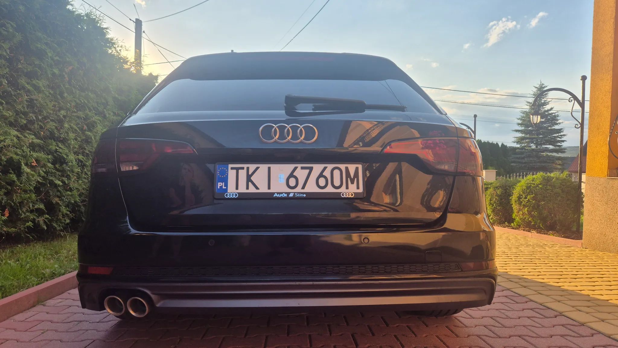 Audi A4 Audi a4 b9 S-line 2.0 TDI S-tronic 190 km Quattro, Virtual