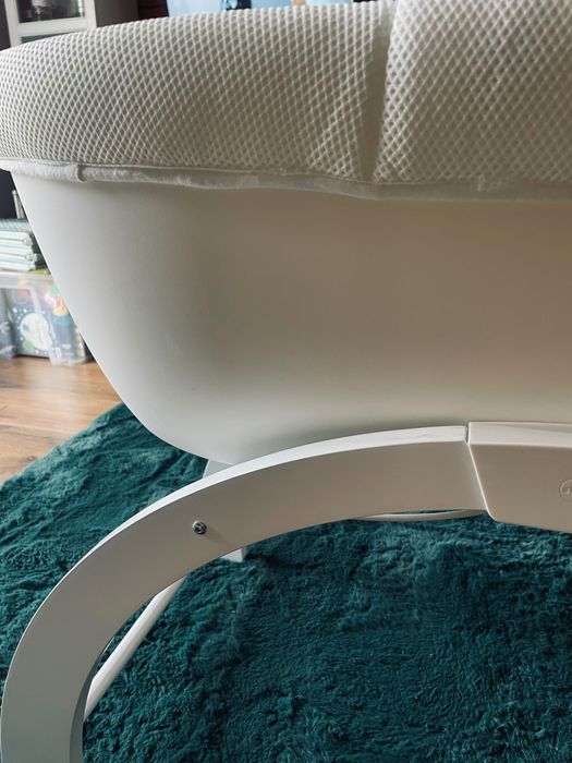 Kosz Mojżesza ze stojakiem Shnuggle Biały