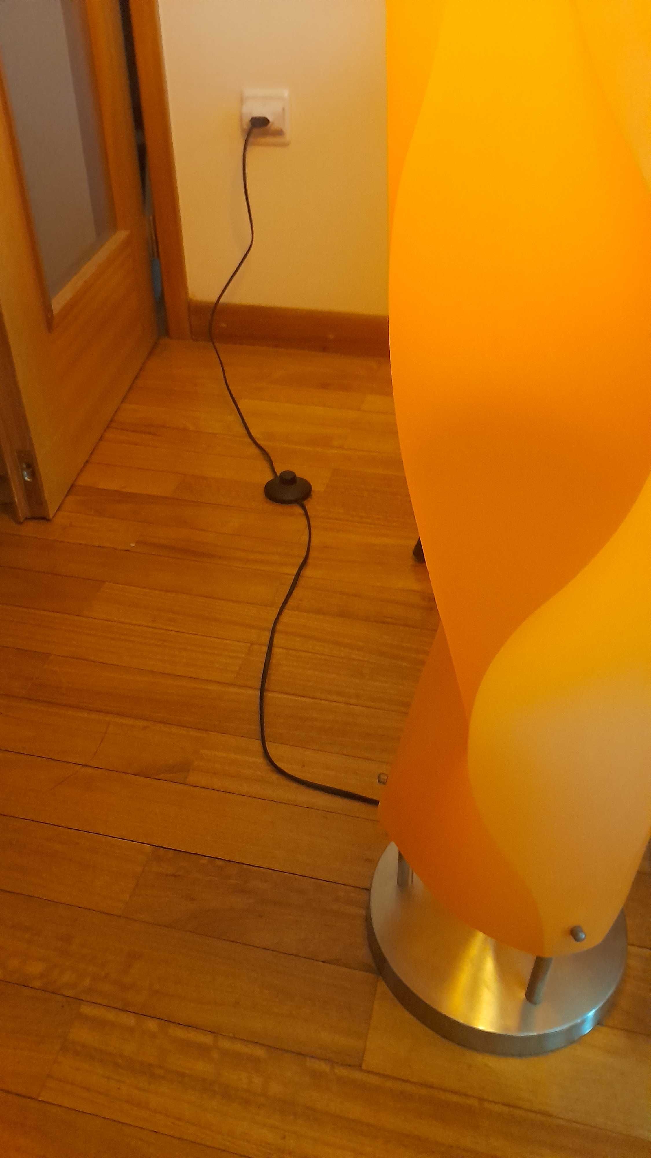 Candeeiro de pé 125 cm