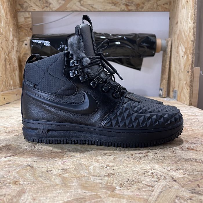 Чоловічі кросівки Nike Lunar Force 1 Duckboot triple black winter