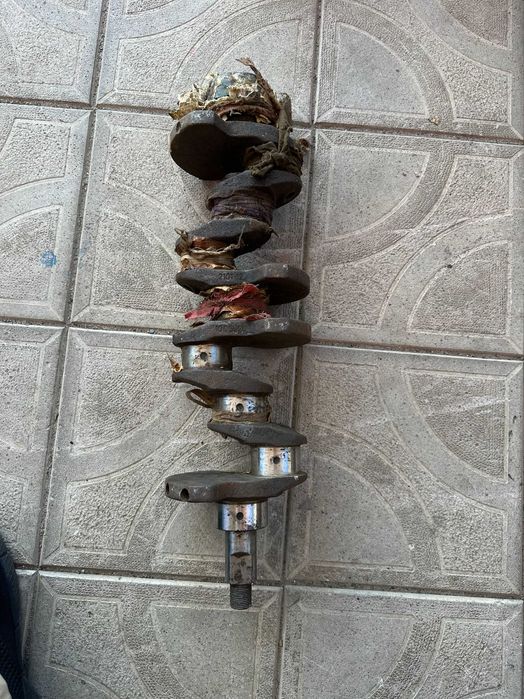 Коленвал  ВАЗ 2101  - 2106  "Жигули"