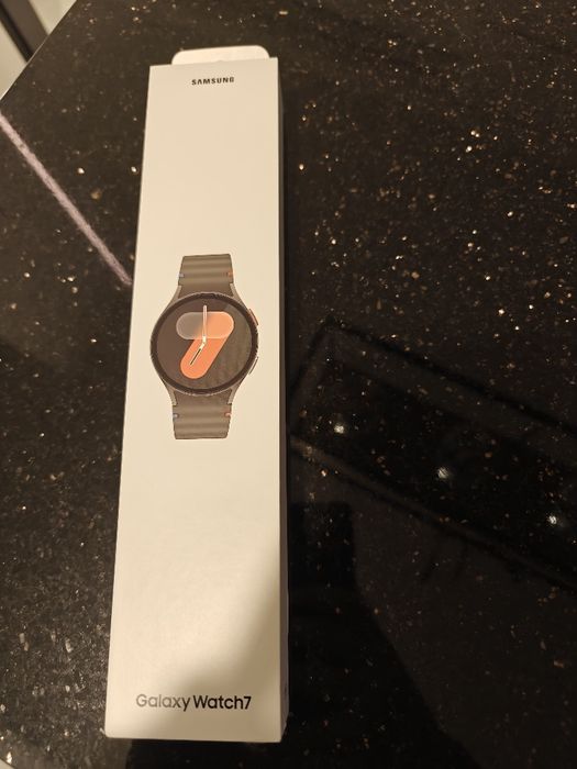 NOWY Samsung Galaxy Watch 7 SM-L300