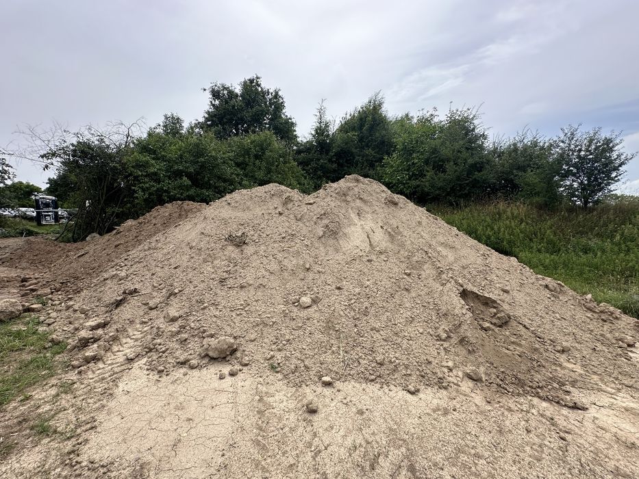 Ziemia ogrodowa na wyrownanie terenu