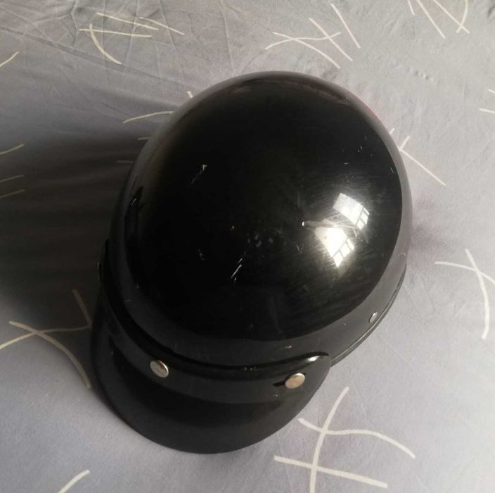 Capacete Mota aberto