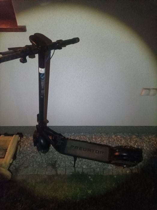 Hulajnoga elektryczna predator es series 5