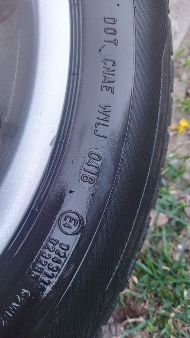 Felgi alu. 5x112  r15 z  Oponami letnimi