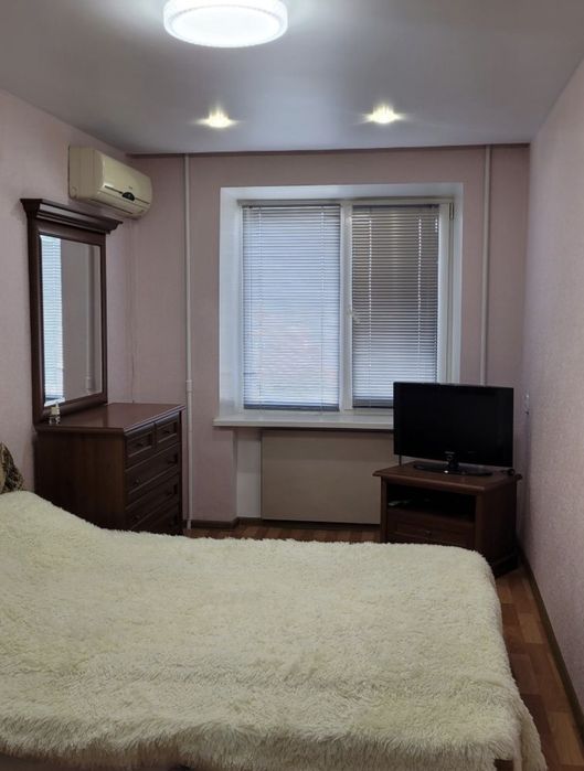 Продам 2к. кв. м. Самар центр