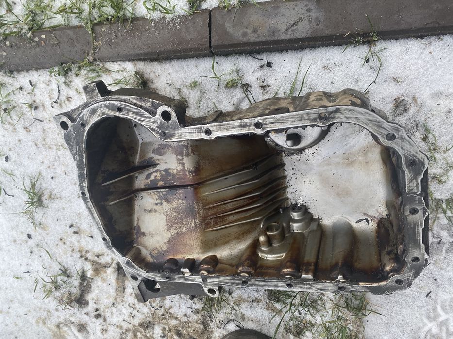 Піддон масляний Audi a6c5 1,8t.  058103603A, 058103603E