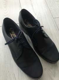 Eleganckie buty 34 Komunia granatowe