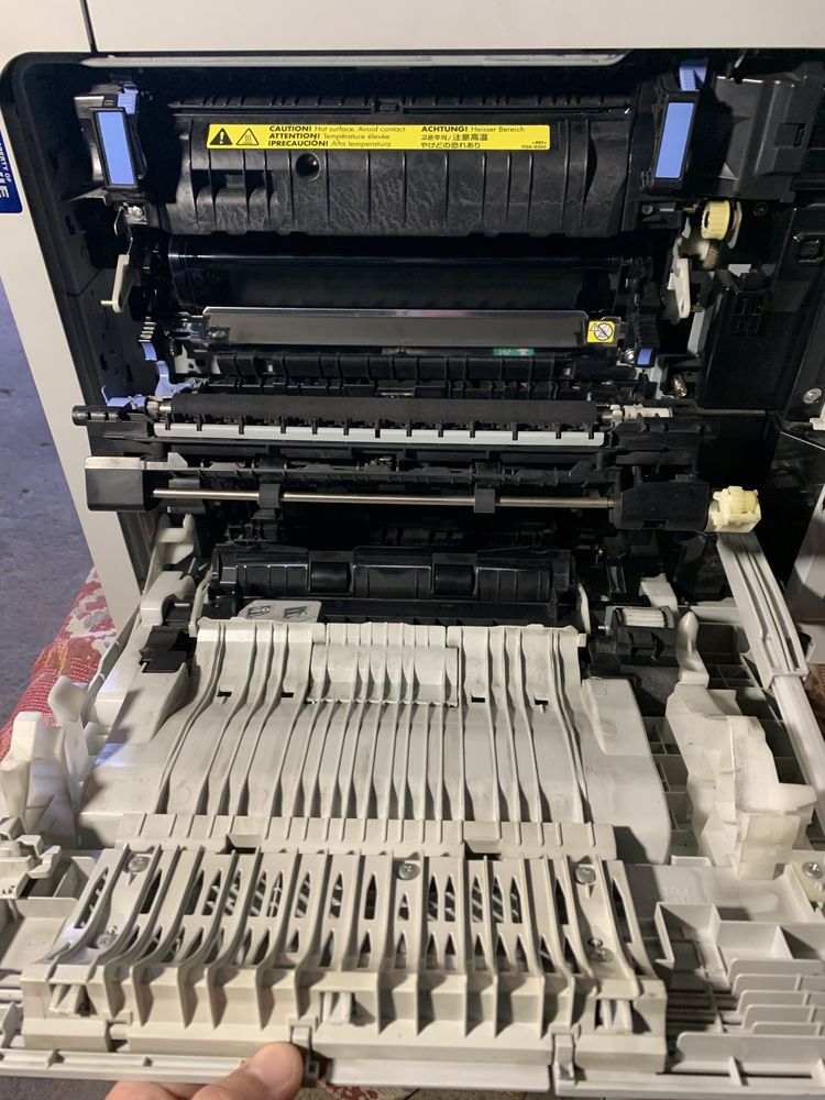 HP Color laserjet CP4525