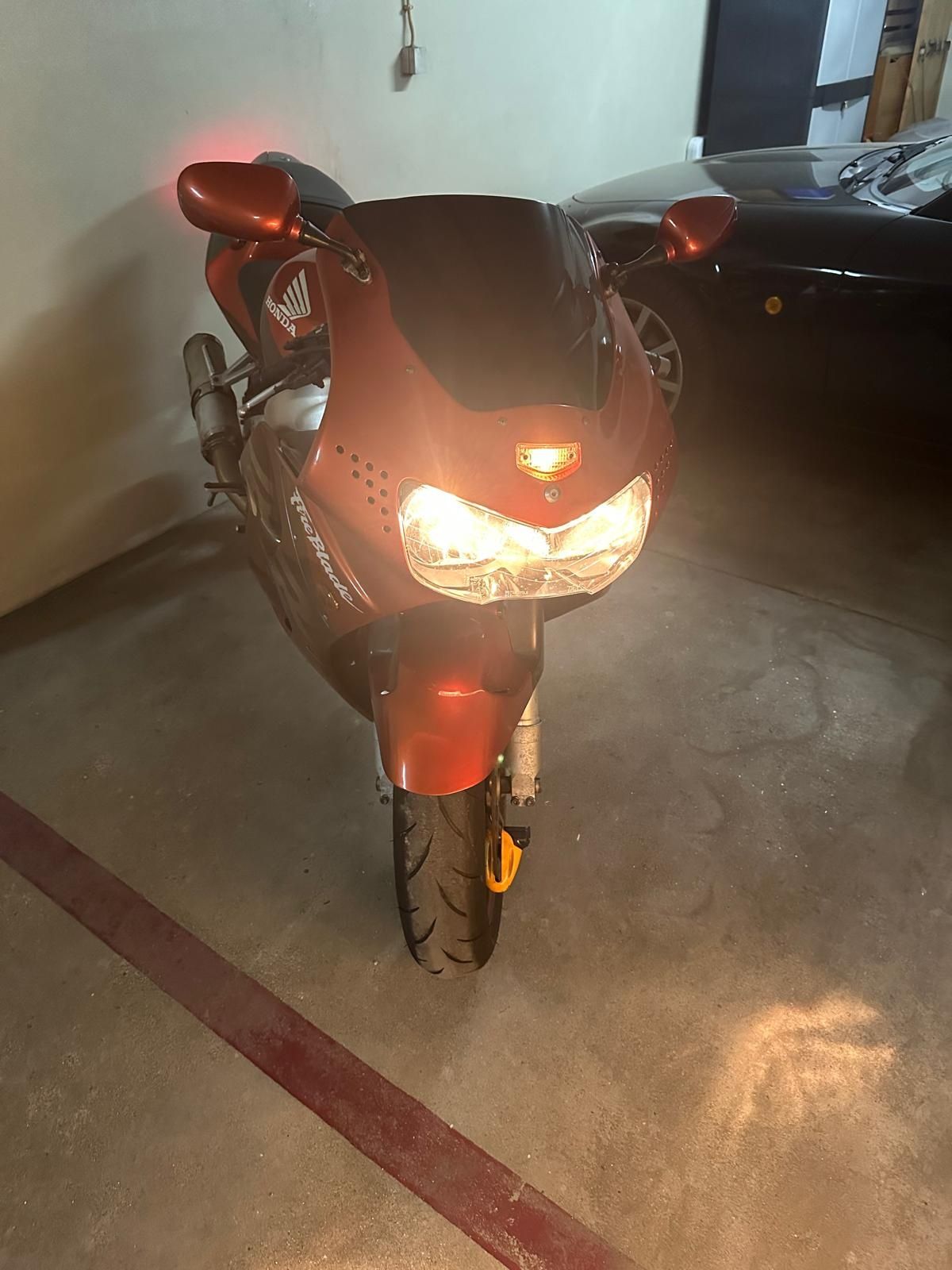 Vendo mota CBR rr fire blade