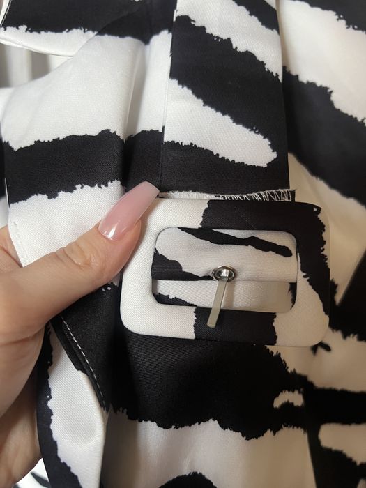Сукня-піджак зебра з ремінцем