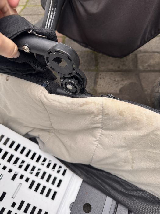 Продам коляску Roan Bass Next 2 в 1