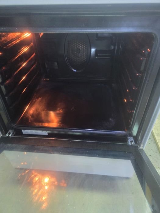 Fogão Beko com forno elétrico