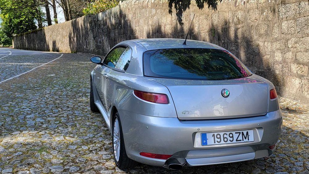 Alfa Romeo GT 1.9 Jtd 2005 - Impecável de tudo