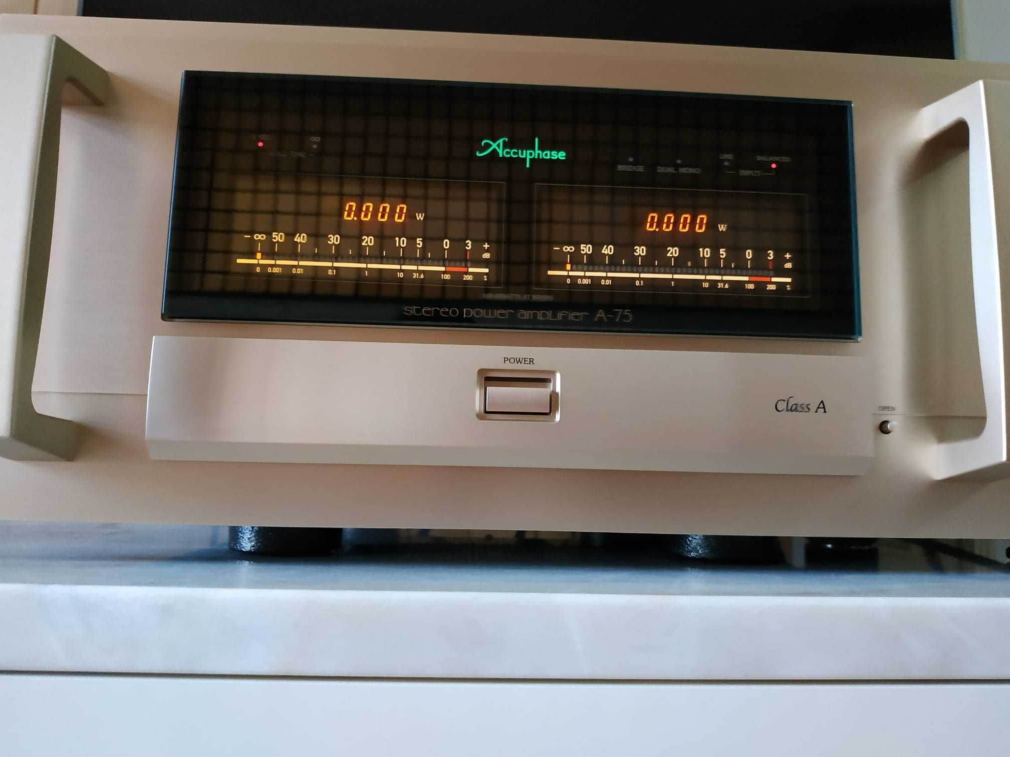 Vendo Power Accuphase A-75 com Garantia de compra até 2025