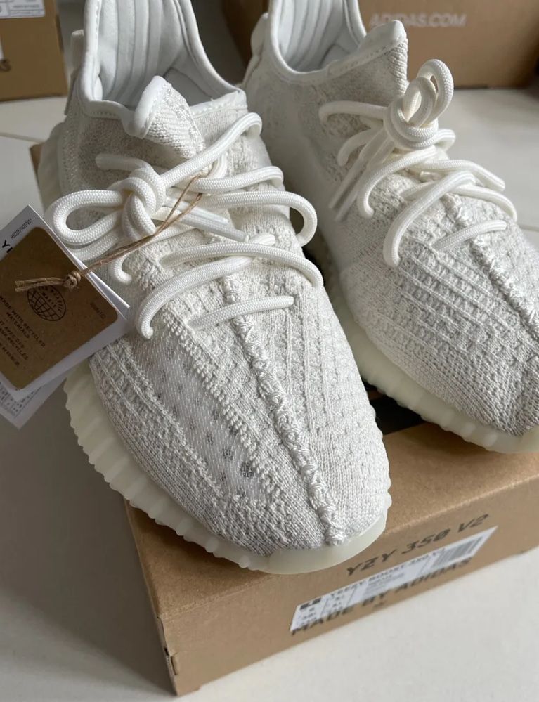 Оригинальные Adidas Yeezy Boost 350 V2 Low Bone Original