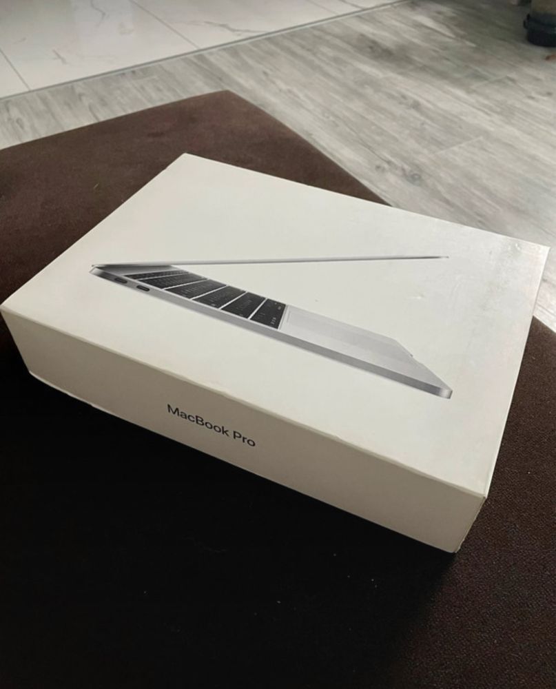 Macbook Pro 13,3" 2017