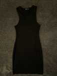 Czarna mini pull&bear XS