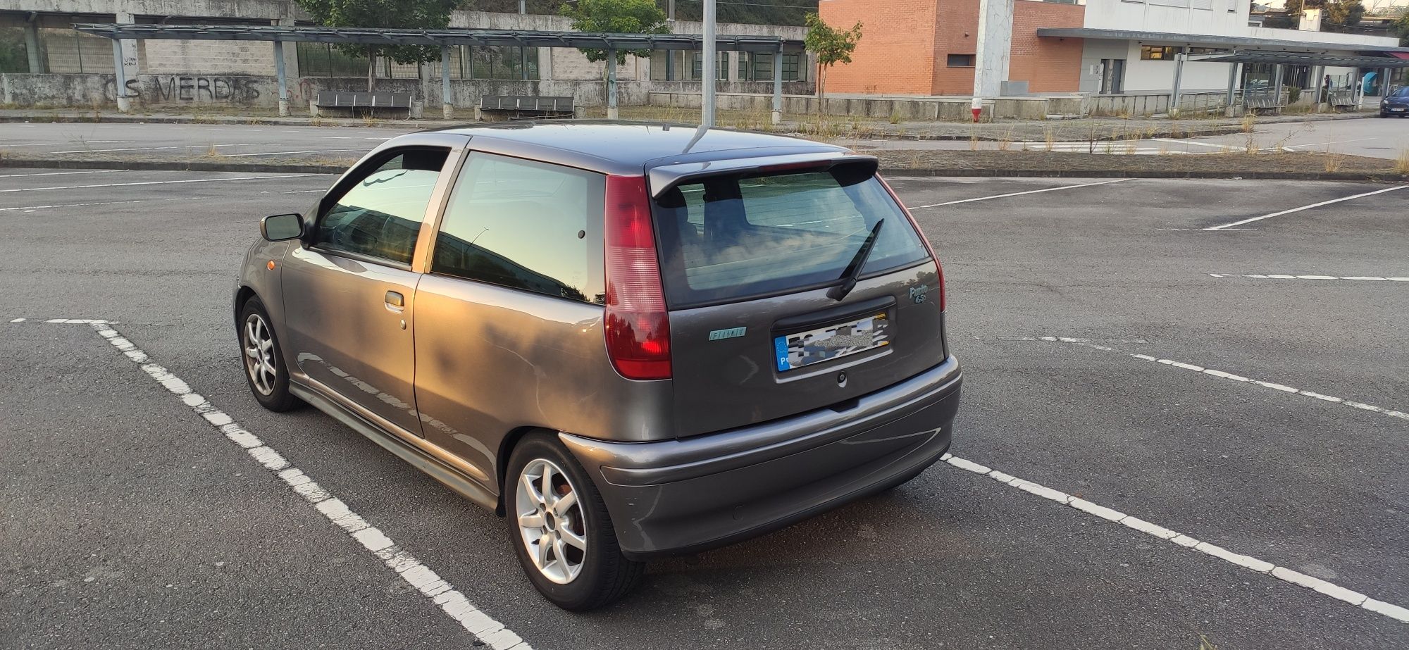 Fiat Punto SX 1.1 - 6 Speed 1998