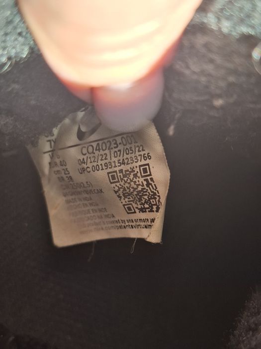 Зимние кроссовки Nike 40р, чёрные замшевые хайтопы, ботинки