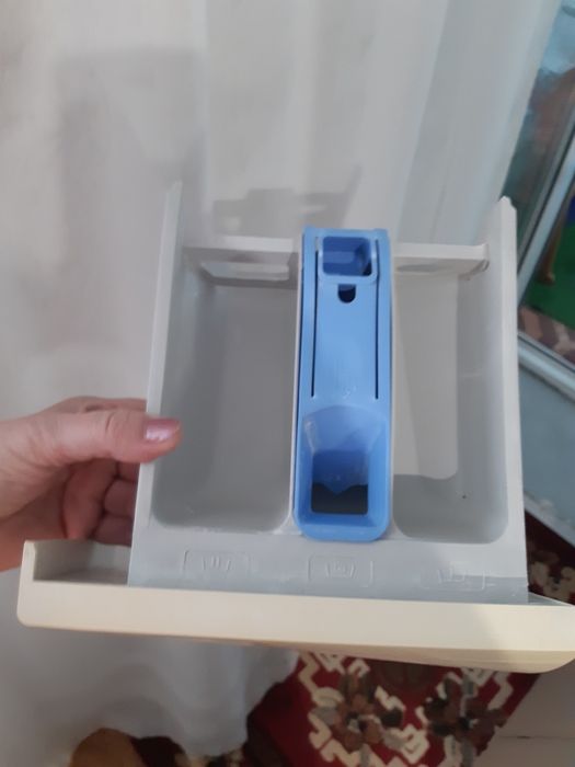 Запчасти к  стиральной машине 180 гривен