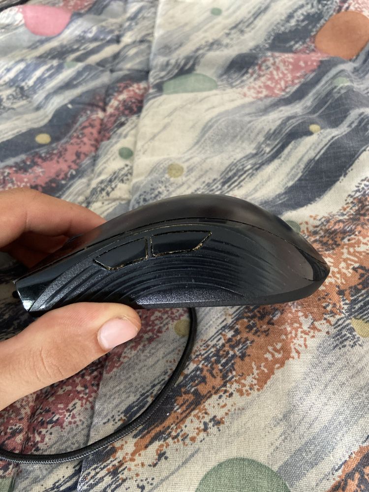 Vendo rato em bom estado so esta sujo