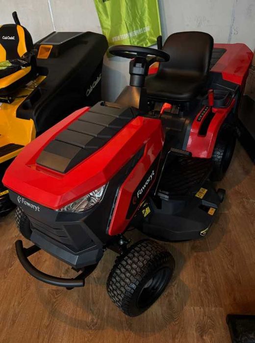 Odśnieżarka traktor ogrodowy traktorek Faworyt TRT102H586V2 TR102HV V2