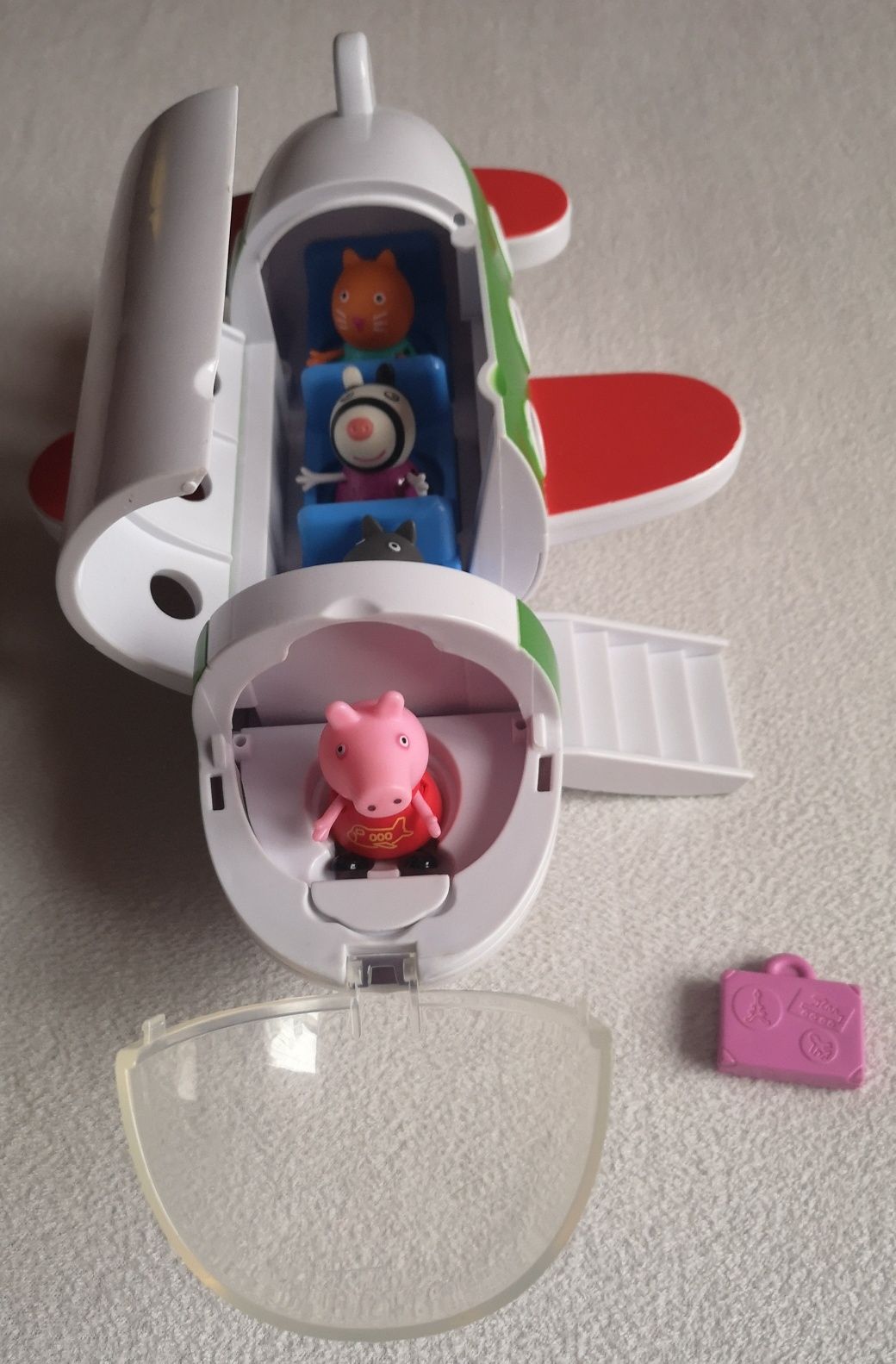 Peppa Pig samolot plus 3 figurki i 3 malutkie gratis