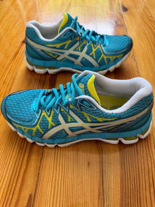 Asics Kayano Gel buty damskie do biegania rozm. 38